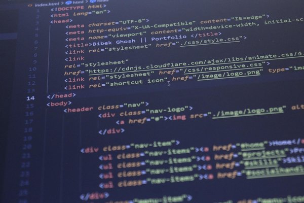 Qu'est-ce qui cause le gonflement d'une batterie de smartphone ?